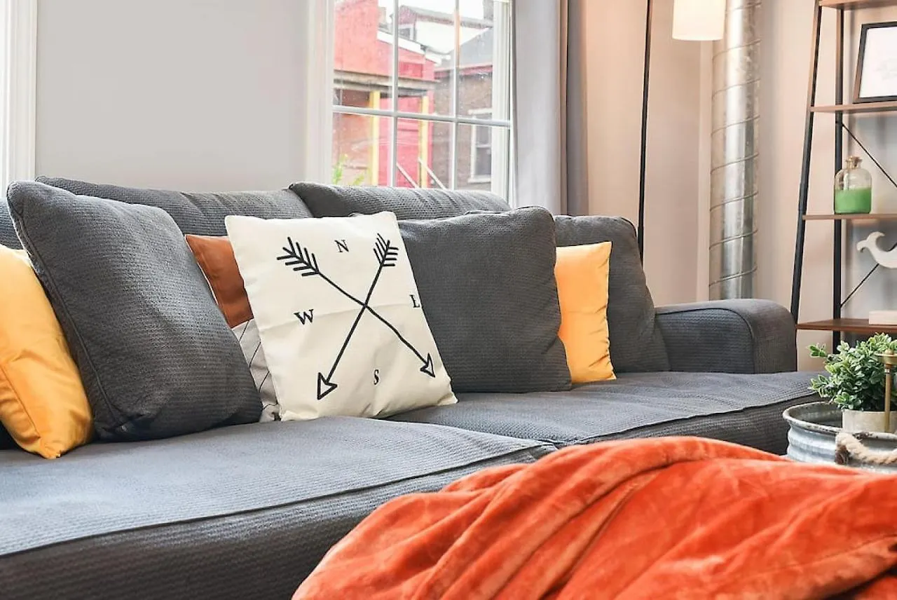 Boat House - Beautiful Custom Space, Two King Beds Pittsburgh Hébergement de vacances